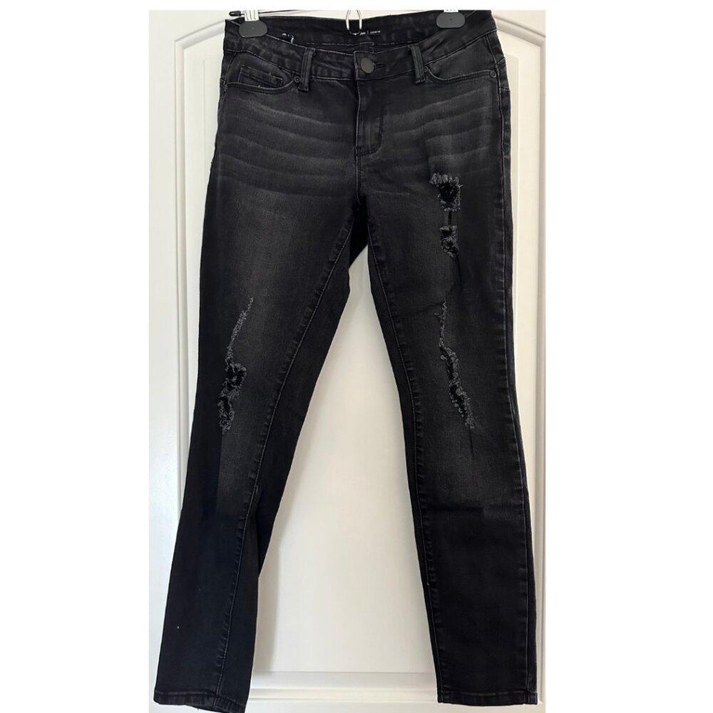 BLUENOTES - Low-Rise Ripped Curvy Jeggings